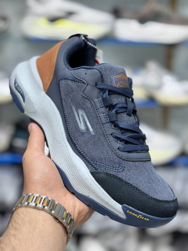 اسکیچرز آرچ فیتSkechers Archfit ساخت ویتنام سایز۴۰ تا ۴۵ .فروش بصورت عمده و تک