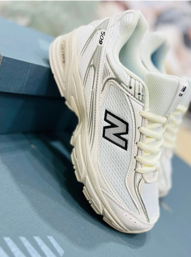 نیوبالانس ۵۰۹/Newbalance 509 ساخت ویتنام فروش عمده و تک سایز ۴۰ تا ۴۵ ضمانت کالا