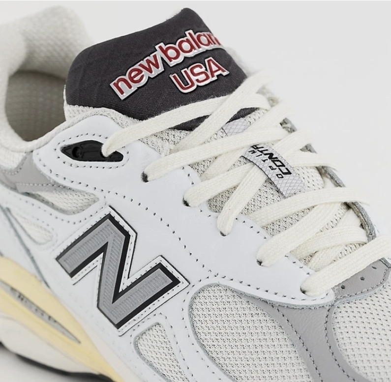 کتونی نیوبالانس ۹۹۰آمریکاییNewbalance v5 990 ، وارداتی به سفارش USA بالاترین کیفیت درجه۱. سایز ۴۰الی ۴۵پایین ترین قیمت در ایران فروش بصورت عمده و تک