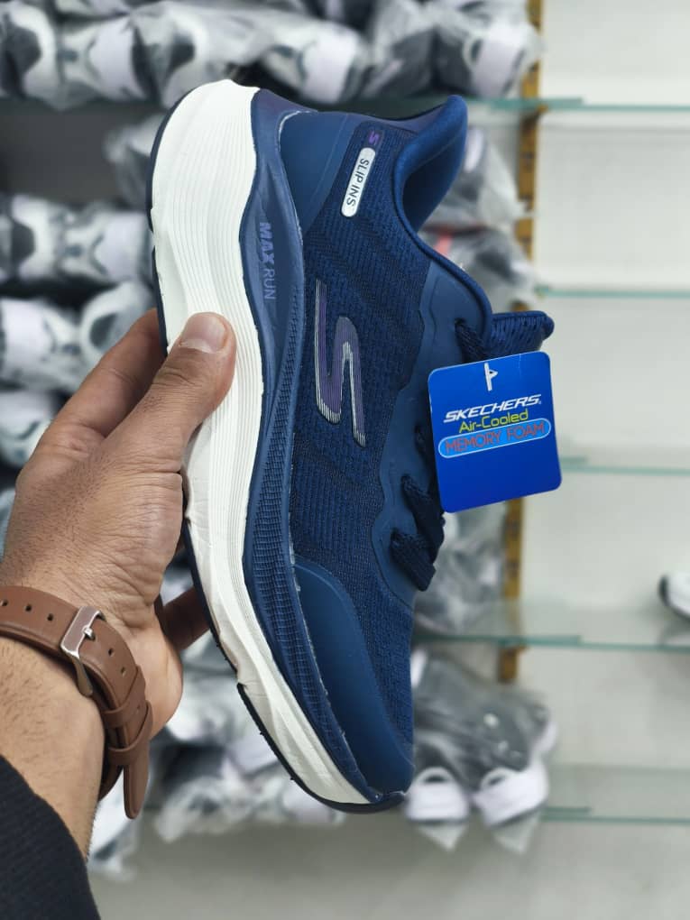 کتونی ویتنامی اسکیچرز نرم و سبک و راحت Skechers Max RUN/ساخت ویتنام /سایز ۳۷تا۴۰/فروش بصورت عمده و تک
