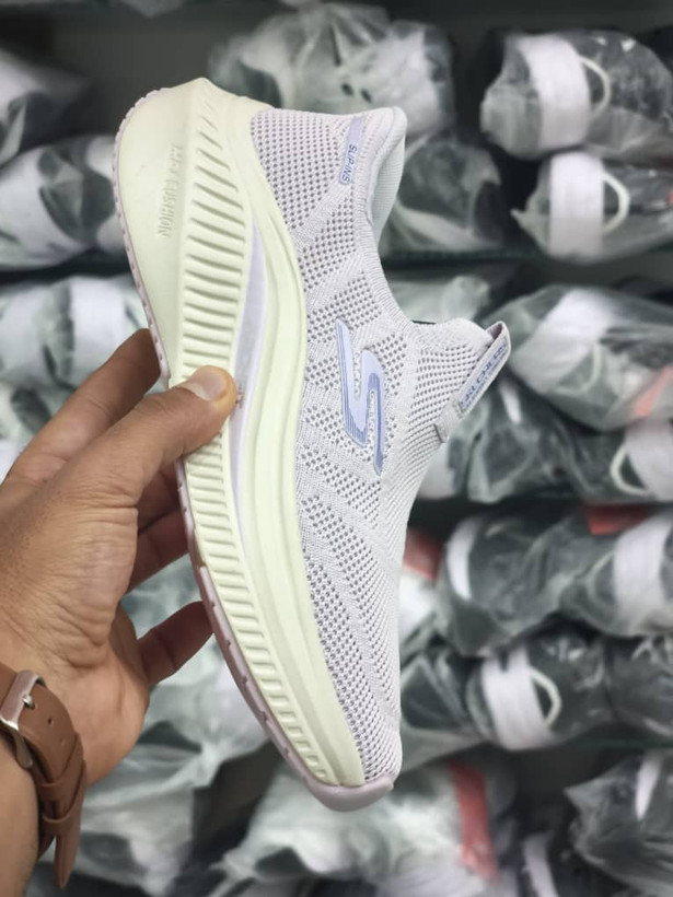 کتونی اسکیچرز مسترکوالیتی بدون بند/سایز 37 تا 40/Skechers Slip Ins / فروش عمده و تک