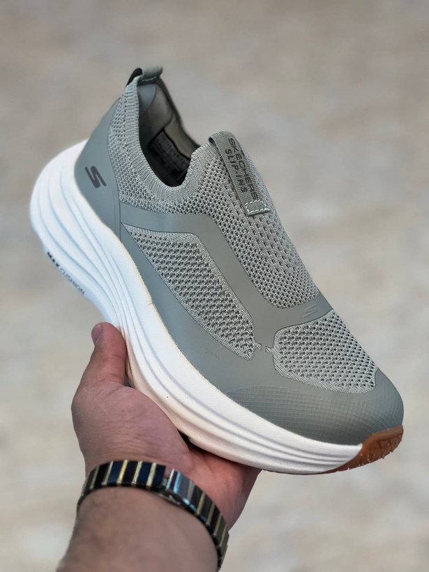 کفش اسکیچرز رانینگ و پیاده رویی / Skechers Maxcushioning/ ساخت ویتنام اسلیپ طبی و سبک و راحت / سایز 37تا 40/ فروش بصورت عمده و تک