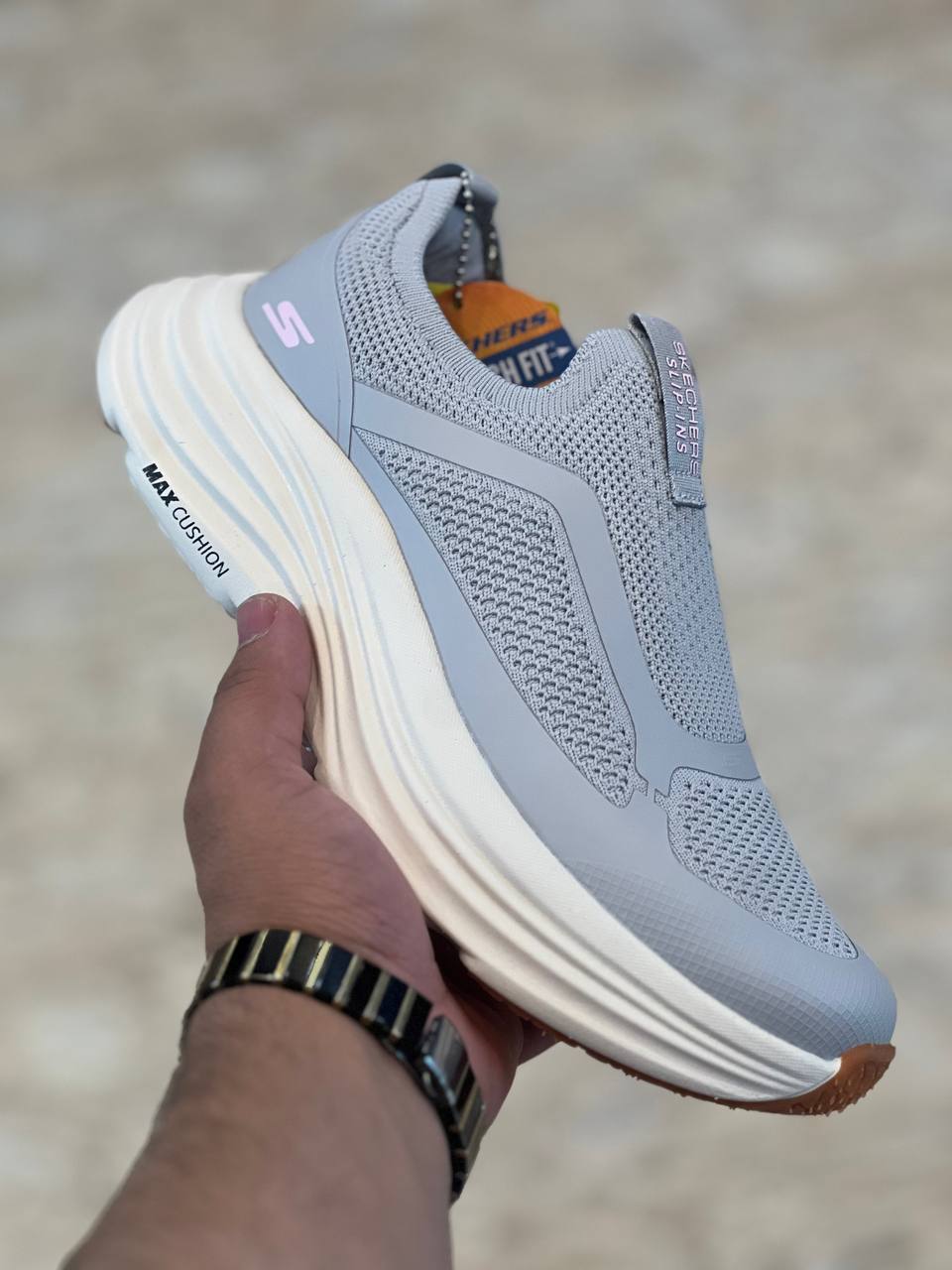 کتونی اسکیچرز رانینگ و پیاده رویی/Skechers Maxcushioning/ ساخت ویتنام اسلیپ طبی و سبک و راحت / سایز 37تا 40/ فروش بصورت عمده و تک