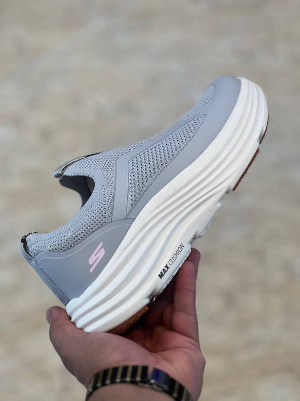 اسکیچرز رانینگ و پیاده رویی / Skechers Max cushioning