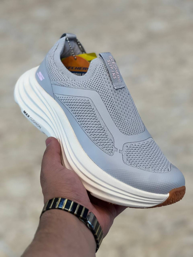 کتونی اسکیچرز رانینگ و پیاده رویی/Skechers Maxcushioning/ ساخت ویتنام اسلیپ طبی و سبک و راحت / سایز 37تا 40/ فروش بصورت عمده و تک
