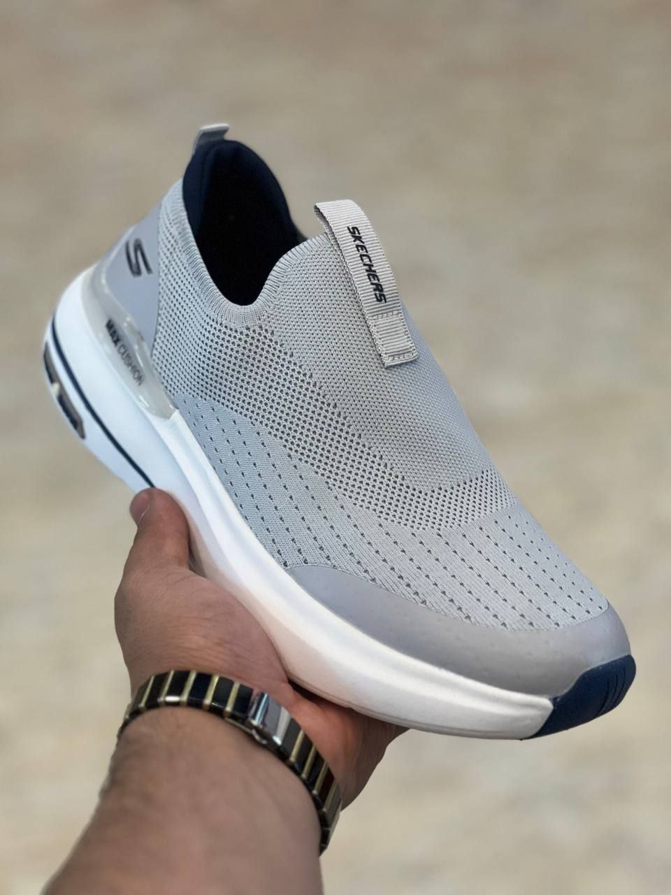 کتونی اسکیچرزمکث کوشن رانینگ و پیاده رویی / Skechers Max cushioning/مستر کوالیتیA طبی و سبک و راحت / سایز 40الی45/ فروش بصورت عمده و تک