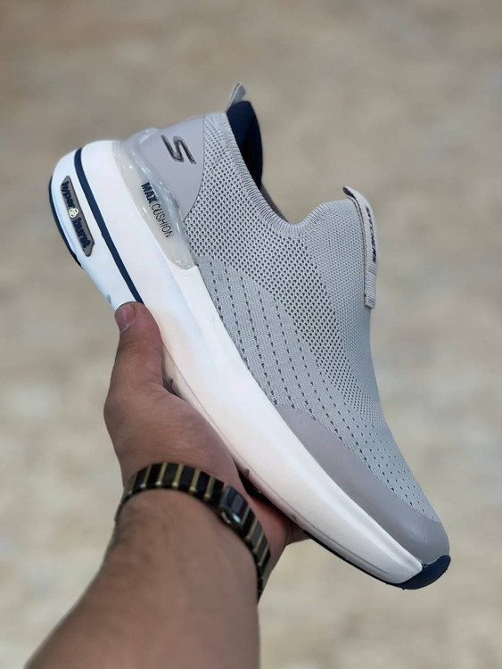 کتونی اسکیچرزمکث کوشن رانینگ و پیاده رویی / Skechers Max cushioning