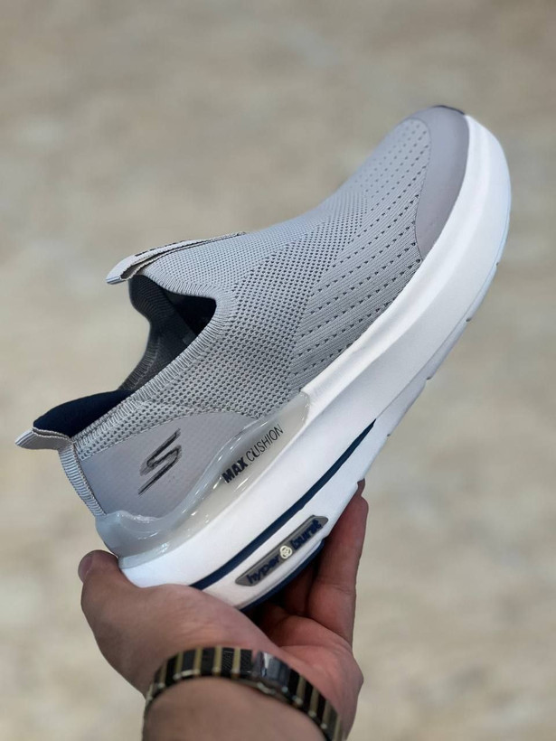 کتونی اسکیچرزمکث کوشن رانینگ و پیاده رویی / Skechers Max cushioning/مستر کوالیتیA طبی و سبک و راحت / سایز 40الی45/ فروش بصورت عمده و تک