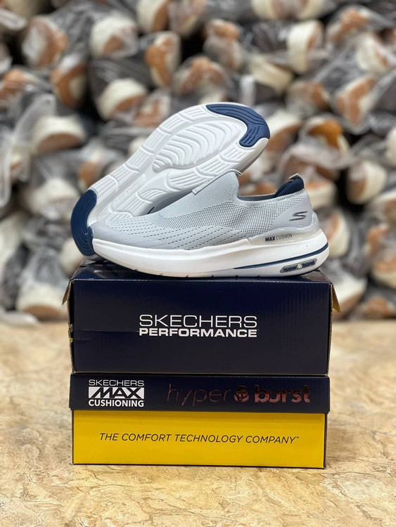 مکث کوشن اسکیچرز