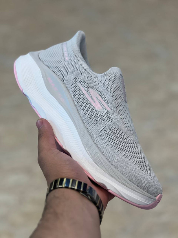 کتونی اسکیچرز نرم و سبک و راحت Skechers Max RUN/بدون بند/سایز ۳۷تا۴۰/فروش بصورت عمده و تک