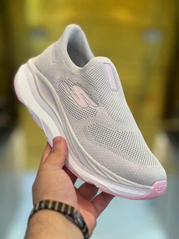 کتونی اسکیچرز نرم و سبک و راحت Skechers Max RUN/بدون بند/سایز ۳۷تا۴۰/فروش بصورت عمده و تک