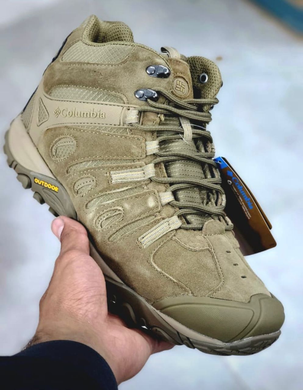 بوت کلمبیا زیره ویبرام ضد آب/سایز ۴۰تا ۴۵/مستر کوالیتی /A /Columbia Crestwood Mid Waterproof Hiking Boots/