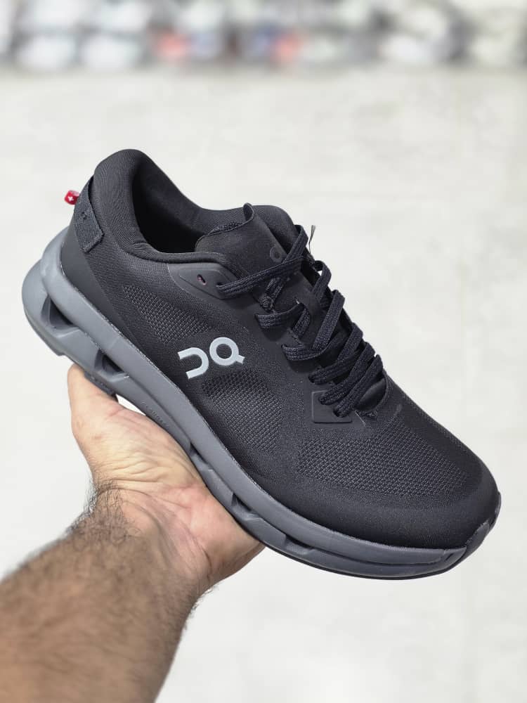 کتونی آن رانینگ کیوسی کلودزون/On Running QC Cloudzone/سایز 40 الی 45/فروش عمده و تک