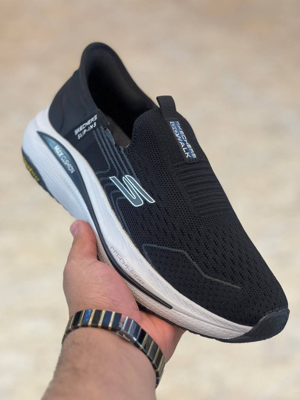 کتونی اسکیچرز/ Skechers Slip Ins /رانینگ اسلیپ طبی و سبک و راحت / سایز 40تا 45 / فروش بصورت عمده و تک