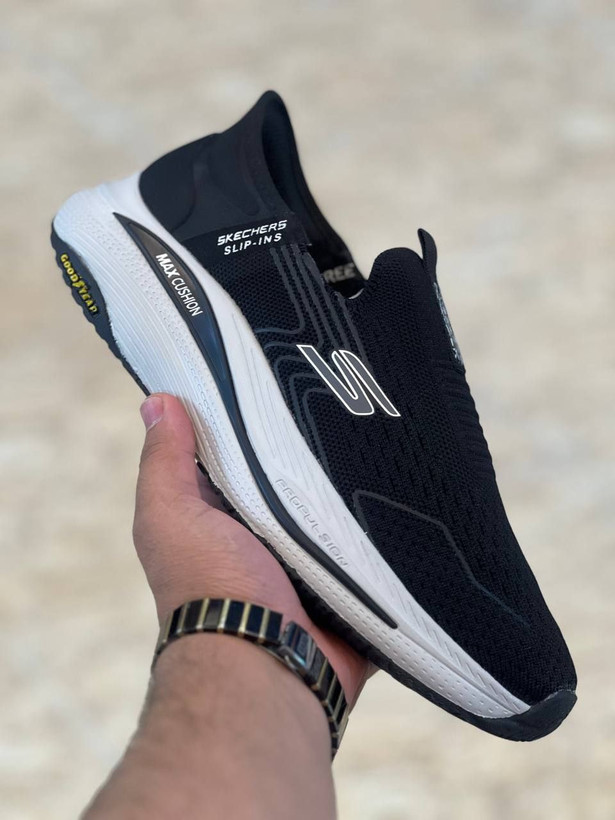 کتونی اسکیچرز/ Skechers Slip Ins /رانینگ اسلیپ طبی و سبک و راحت / سایز 40تا 45 / فروش بصورت عمده و تک