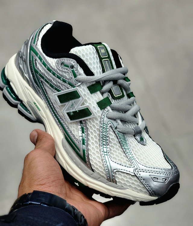 نیوبالانس ۱۹۰۶