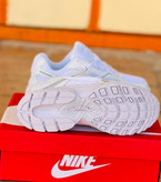 کتونی نایک V5 RNR | مسترکوالیتی ویتنام – راحتی، دوام و استایل در یک قدم