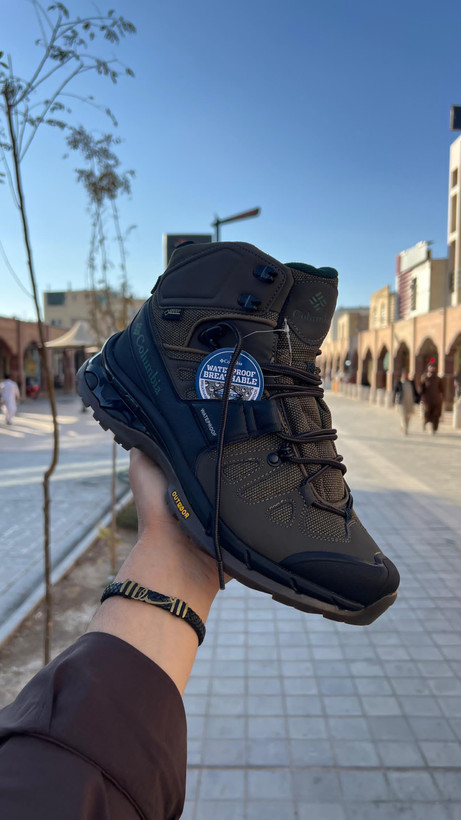 بوت کلمبیا کوهنوردی ضدآب | Columbia Gore-Tex Waterproof ساخت ویتنام زیره ویبرام گورتکس سایز ۴۰تا ۴۵ فروش عمده و تک