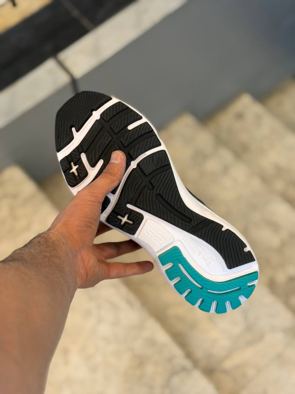 کتونی بروکس وارداتی ویتنام سایز ۴۰ تا ۴۵ مستر کوالیتی ، فروش بصورت عمده و تک. Brooks Adrenalin GTS 23