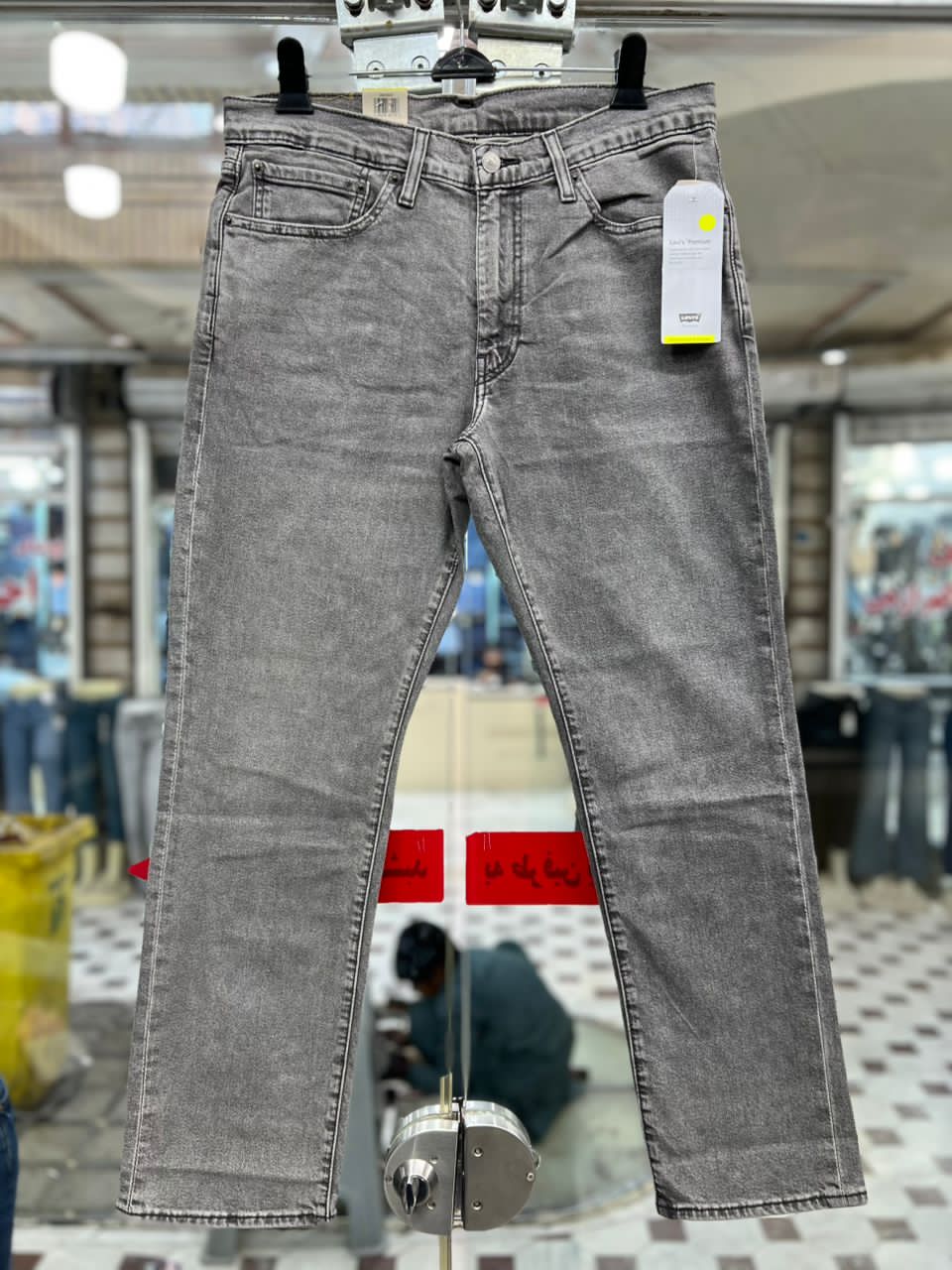 شلوار لی اورجینال برند لیوایز Levi's سایز بندی ۳۶ تا ۴۸ فروش عمده و تک