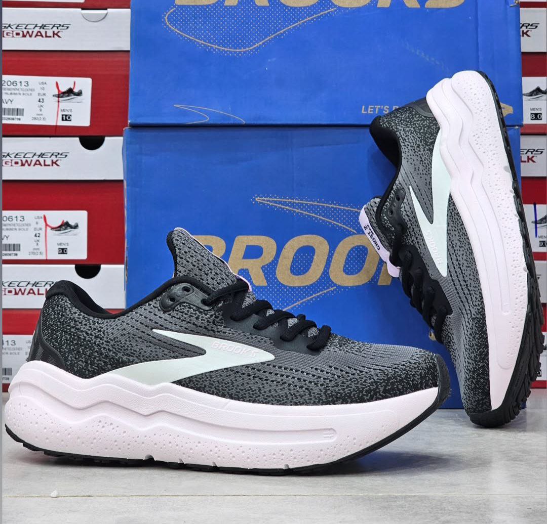 کفش بروکس گاست مکس ۲ ساخت ویتنام Brooks Ghost Max 2 سایز ۴۰ تا ۴۵