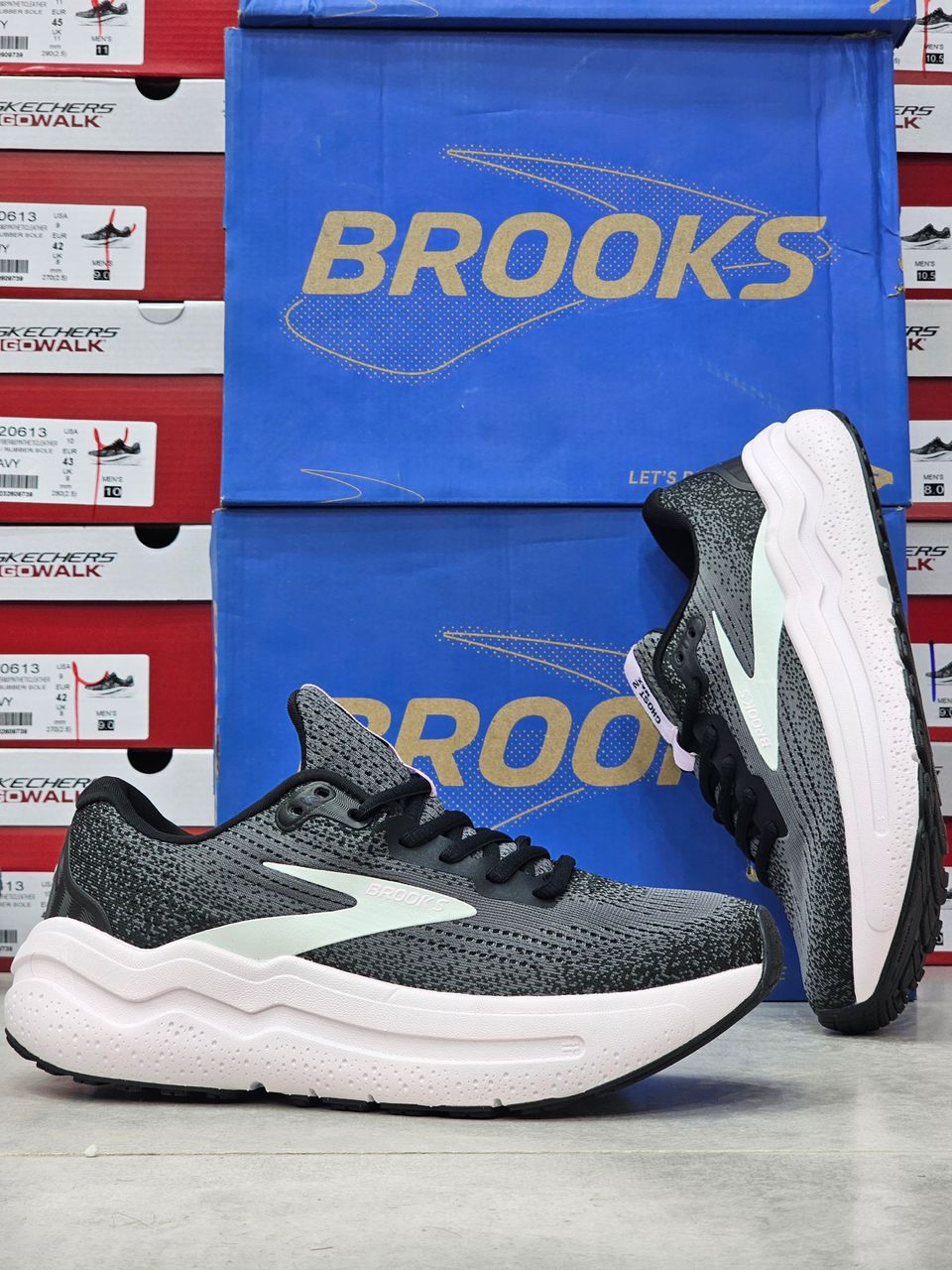 کفش بروکس گاست مکس ۲ ساخت ویتنام Brooks Ghost Max 2 سایز ۴۰ تا ۴۵