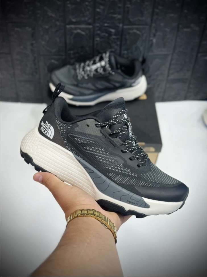 کتونی نورث فیس آلتامسا ۵۰۰north face Altamesa 500 رانینگ ترکینگ ساخت ویتنام سایز بندی ۴۰ تا ۴۵. فروش عمده و تک