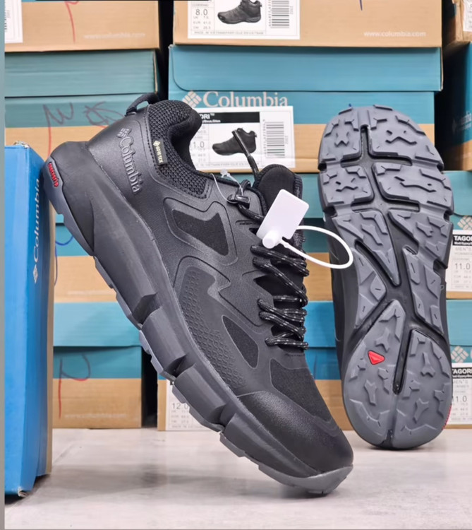 کتونی ویتنامی کلمبیا /Columbia GORE-TEX Vietnam/ساخت ویتنام/ زیره ویبرام سبکو نرم و راحت/ رویه گورتکس ضد آب/