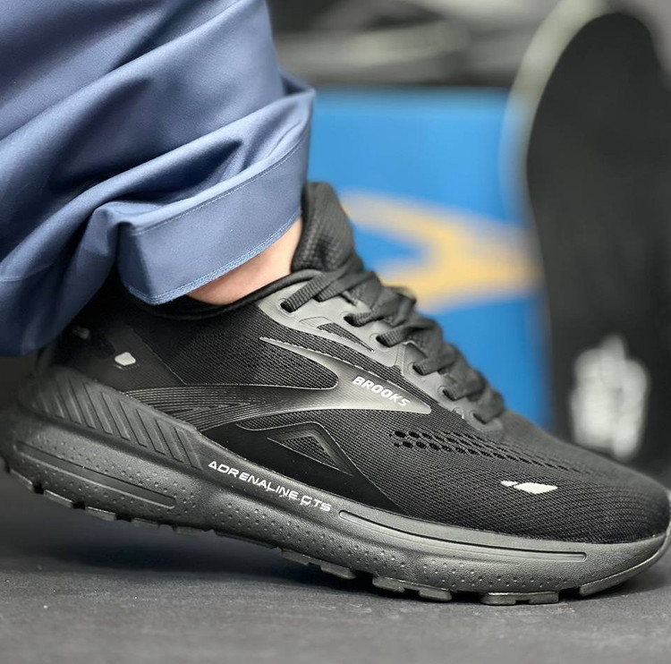 کتونی بروکس آدرنالین جی تی اس ۲۳ Brooks Adrenaline GTS 23سایز ۴۰ تا ۴۵ فروش بصورت عمده و تک . Brooks Adrenaline GTS 23