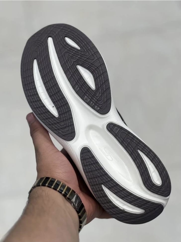 کتونی اسکیچرز رانینگ و پیاده روییskechers max cushioning سایز 40 تا 45 ساخت ویتنام