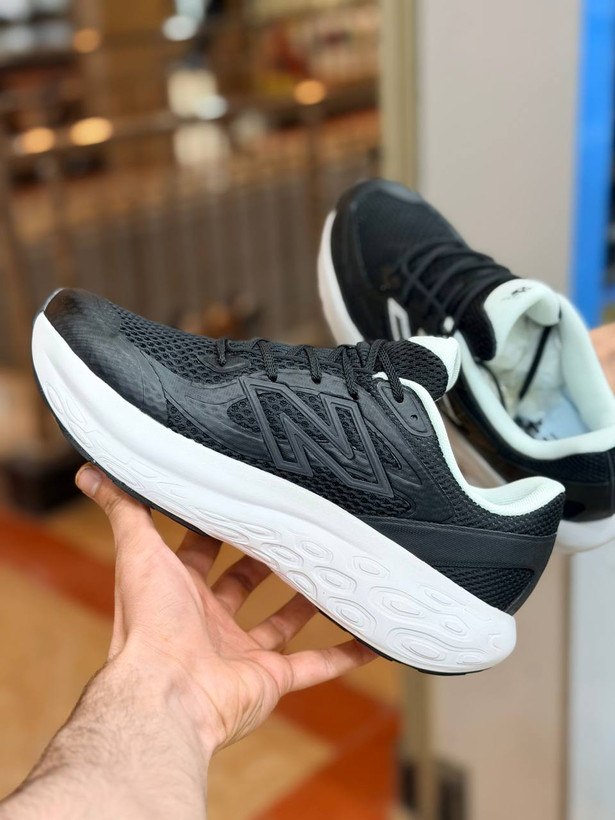 کتونی نیوبالانس فرش فومNew balance Fresh Foam | راحتترین کفش پیادهروی و رانینگ مسترکوالیتی ساخت ویتنام سایز ۴۰ تا ۴۵