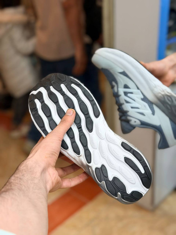 نیوبالانس فرش فوم