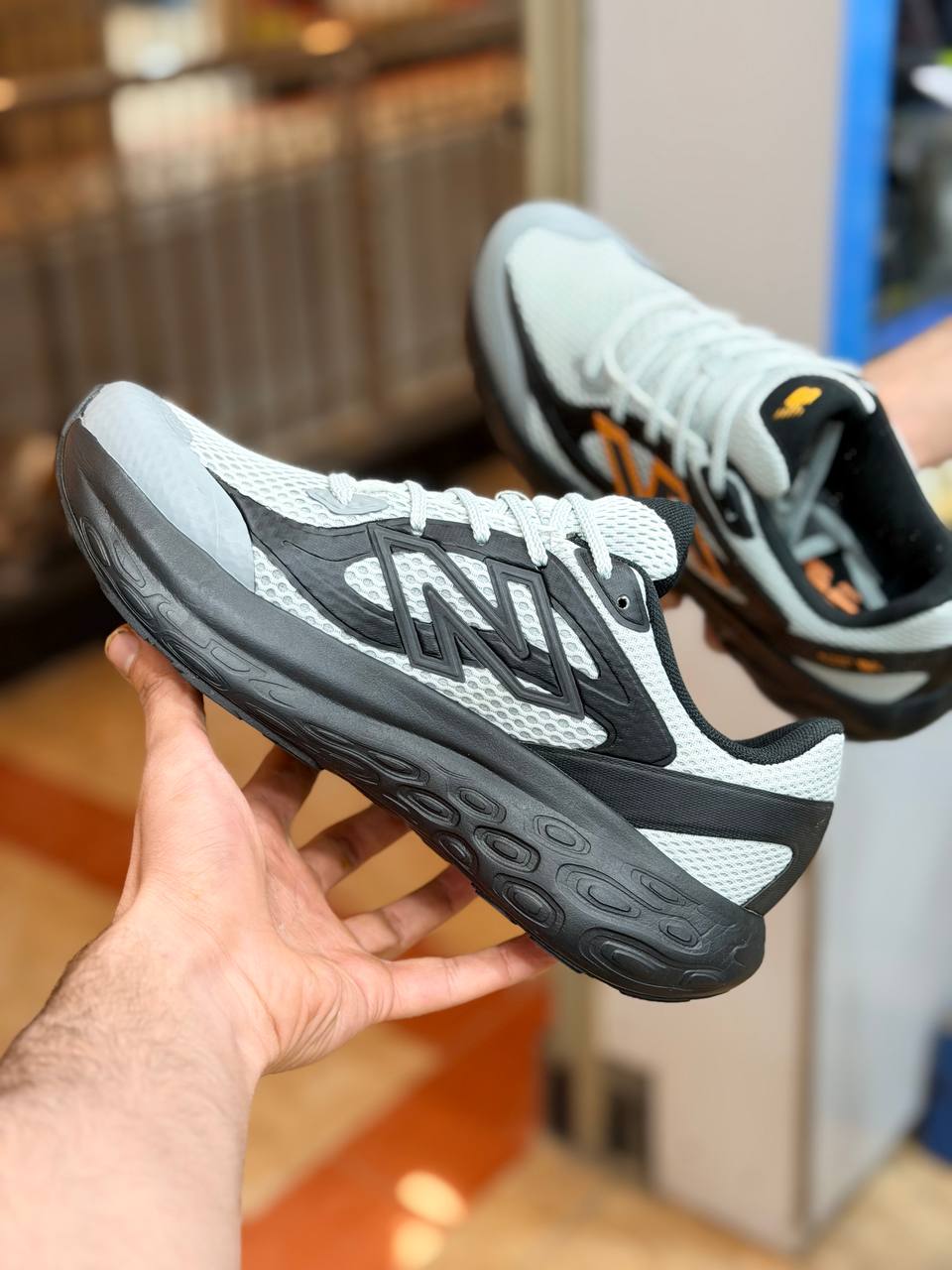 کتونی نیوبالانس New balance Fresh Foam | راحتترین کفش پیادهروی و رانینگ مسترکوالیتی ساخت ویتنام سایز ۴۰ تا ۴۵