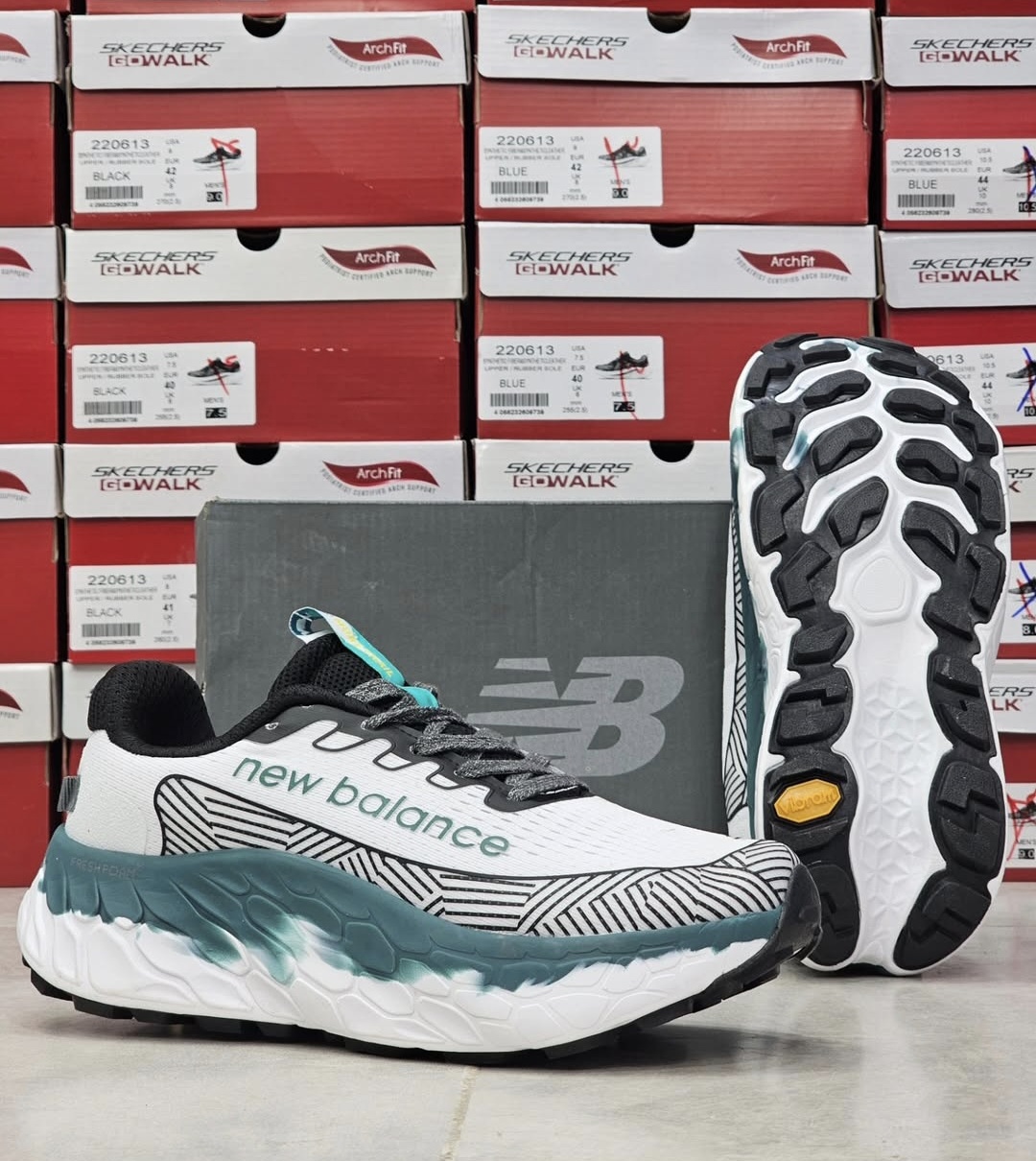 خریدنیوبالانس فرش فوم تریل وی ۳/New balance fresh foam x more trail v3 / فروش بصورت عمده و تک ، ساخت ویتنام سایز ۴۰ تا ۴۵