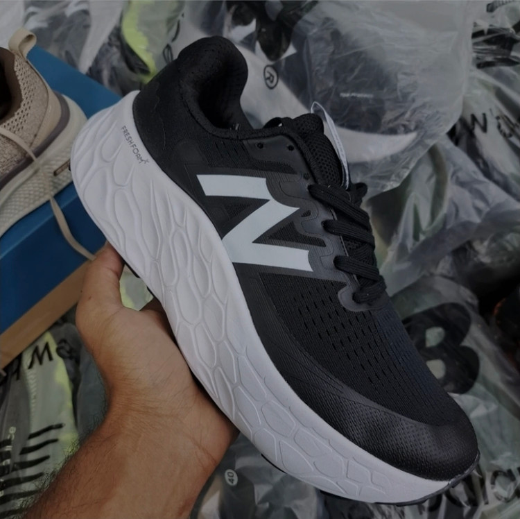 کتونی نیوبالانس فرش فوم تریل وی ۳/New balance fresh foam x more trail v3