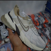 کفش نایک وی تو کی/Nike V2k Run