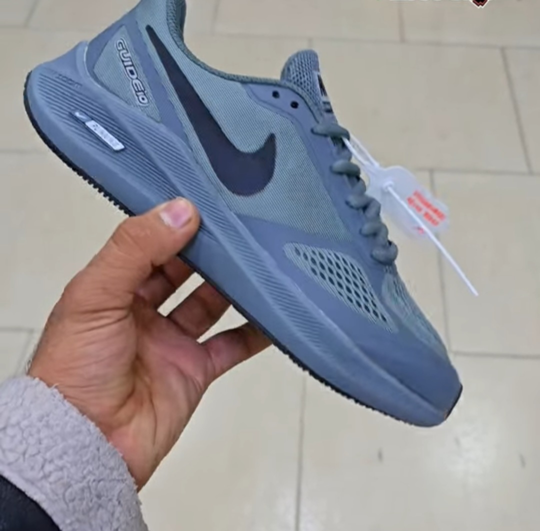 خرید نایک رانینگ گاید10 guide ساخت ویتنام سایز۳۷تا ۴۵ .فروش بصورت عمده و تک . Nike guide 10