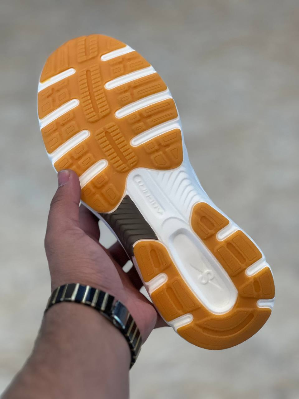 کتونی اسکیچرز