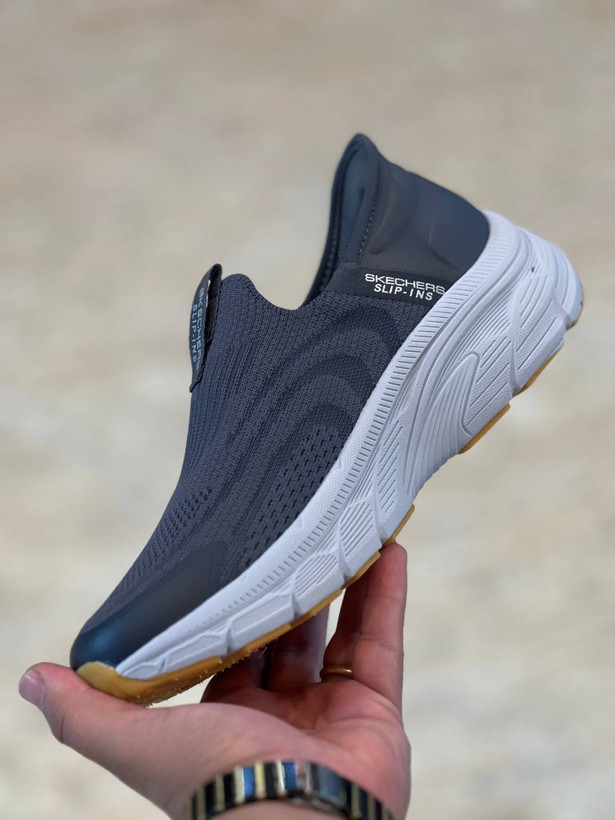 کتونی اسکیچرز / Skechers Slip Ins / اسلیپ طبی و سبک و راحت / سایز 40تا 45 / فروش بصورت عمده و تک