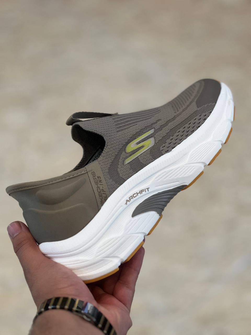 کفش اسکیچرز / Skechers Slip Ins / اسلیپ طبی و سبک و راحت / سایز 40تا 45 / فروش بصورت عمده و تک