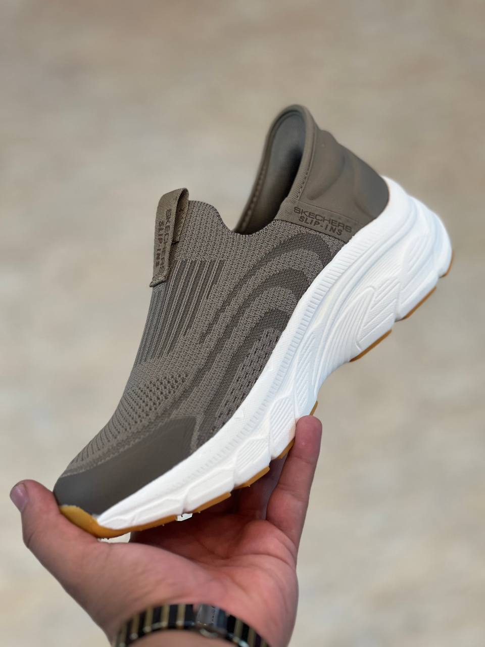 کفش اسکیچرز / Skechers Slip Ins / اسلیپ طبی و سبک و راحت / سایز 40تا 45 / فروش بصورت عمده و تک