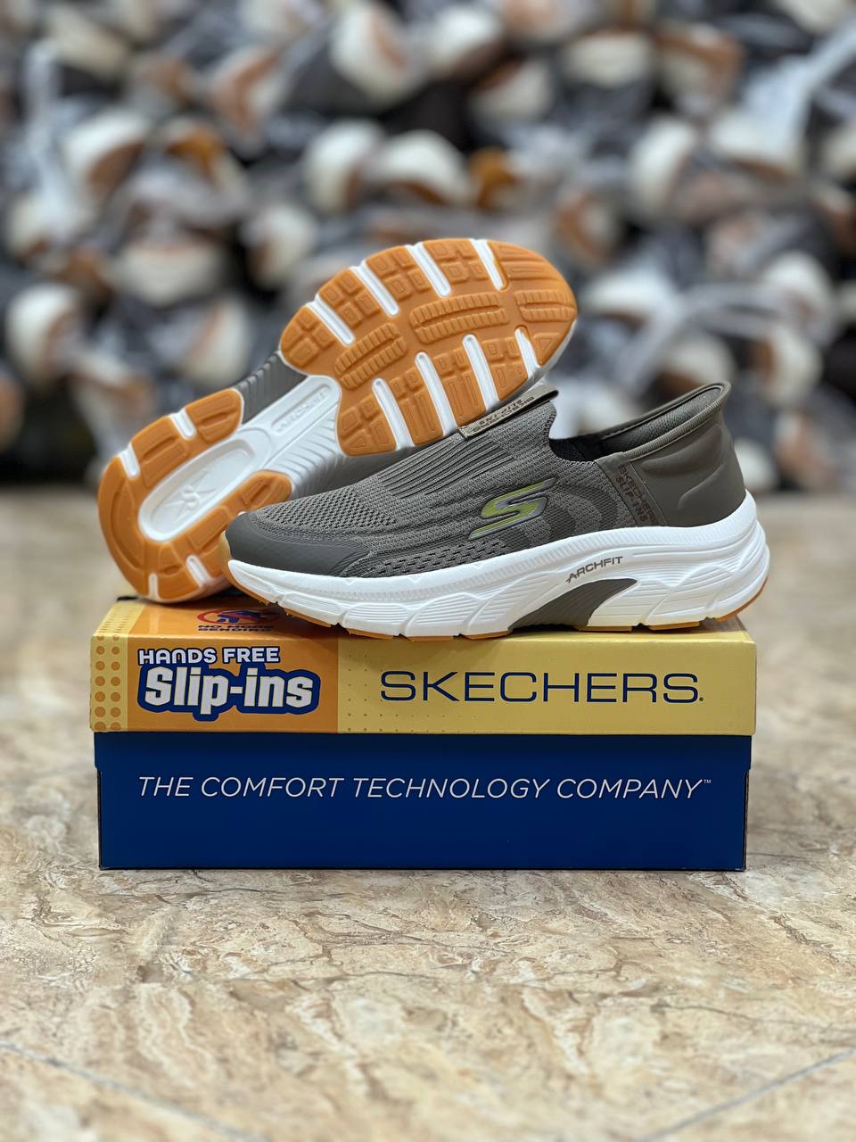 کفش اسکیچرز / Skechers Slip Ins / اسلیپ طبی و سبک و راحت / سایز 40تا 45 / فروش بصورت عمده و تک