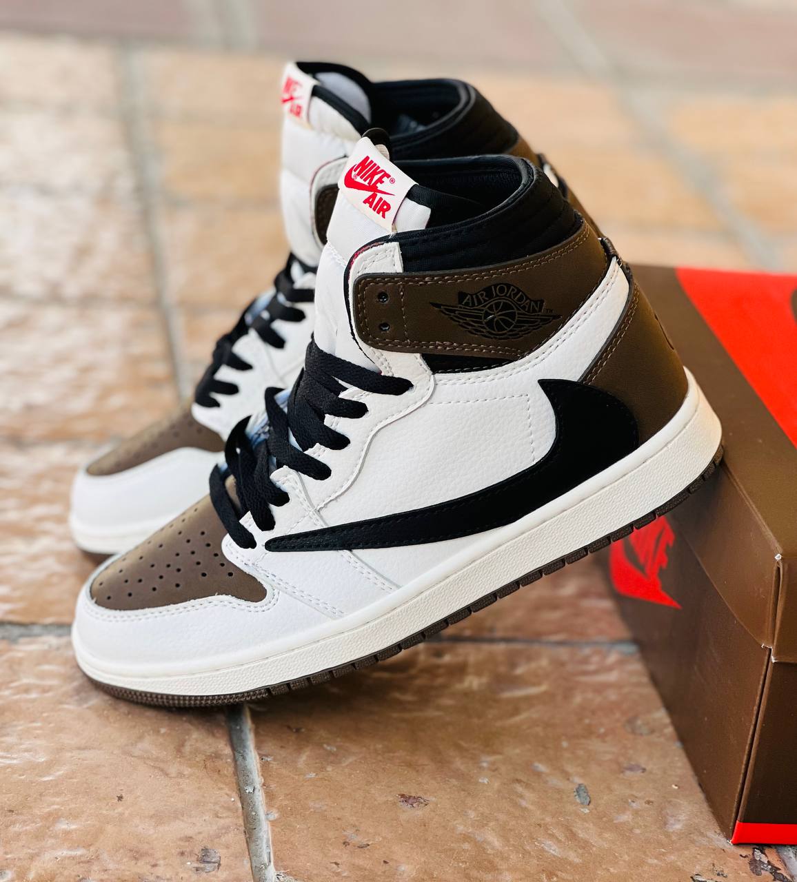 کتونی نایک جردن ۱ Nike air jordan ساخت ویتنام سایز 40 تا 45 فروش عمده وتک