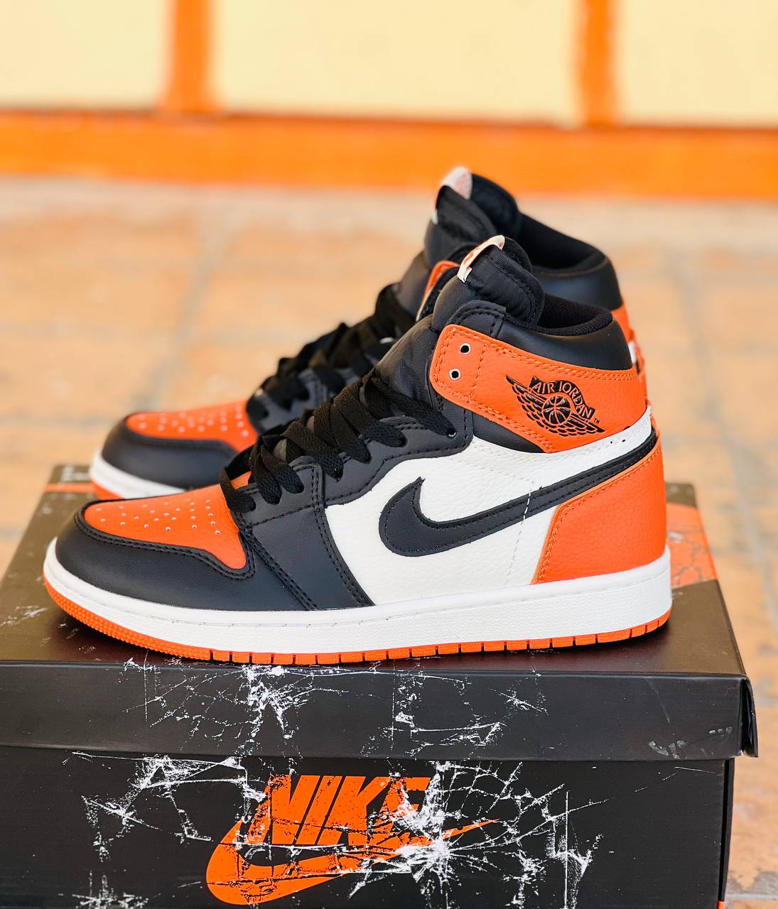 کتونی نایک جردن ۱ ساخت ویتنام مستر کوالیتی Aسایز 40 تا 45 . Nike air jordan 1 vietnam