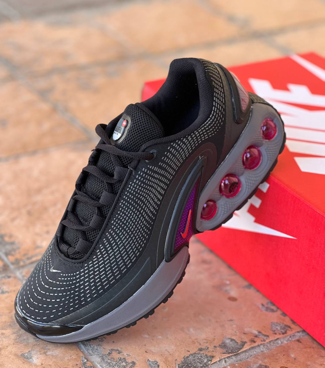 کتونی نایک ایر مکس تی ان، ساخت ویتنام Nike Air Max Tn سایز ۴۰ تا ۴۵ فروش عمده و تک