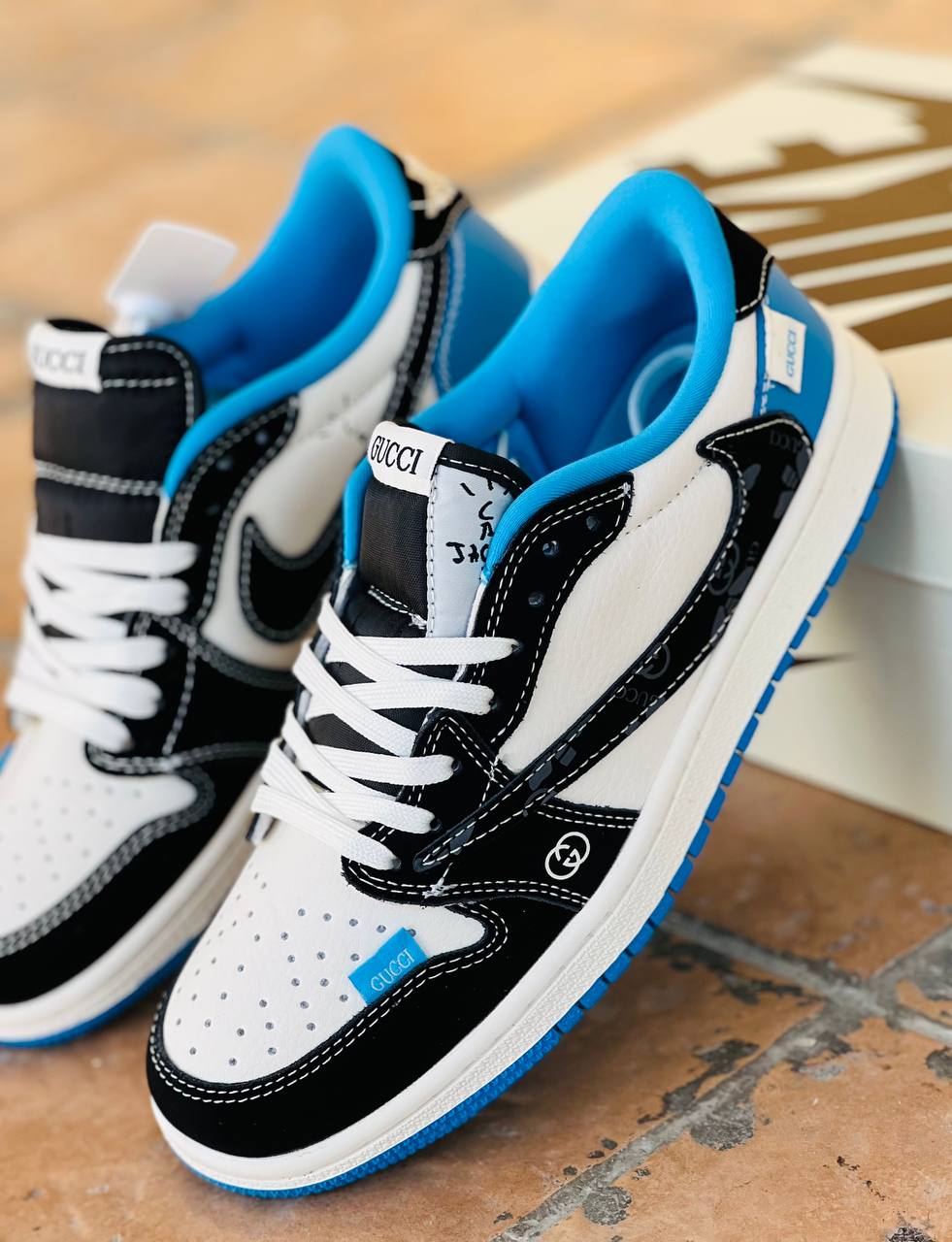 کتونی ویتنامی نایک ایر جردن 1 تراویس اسکات مسترکوالیتی /سایز 40 الی 45/Air jordan 1 High Travis Scot/فروش عمده و تک
