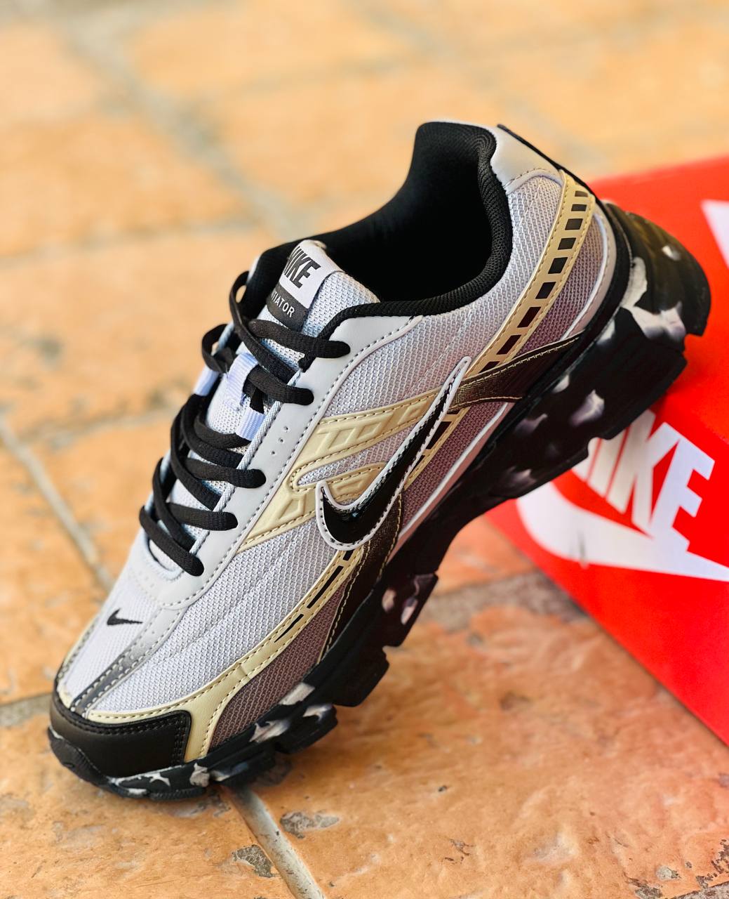 کفش نایک انیتیتاتور Nike Initiator /سایز 40تا ۴۵/ ساخت ویتنام / فروش عمده و تک