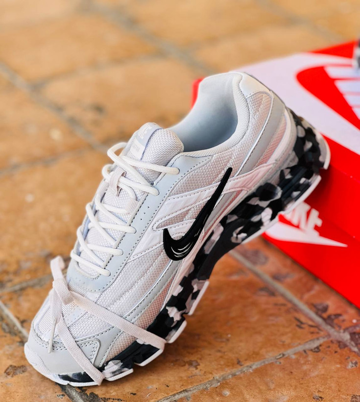 کتونی نایک انیتیتاتور Nike Initiator /سایز 40تا ۴۵/ ساخت ویتنام / فروش عمده و تک