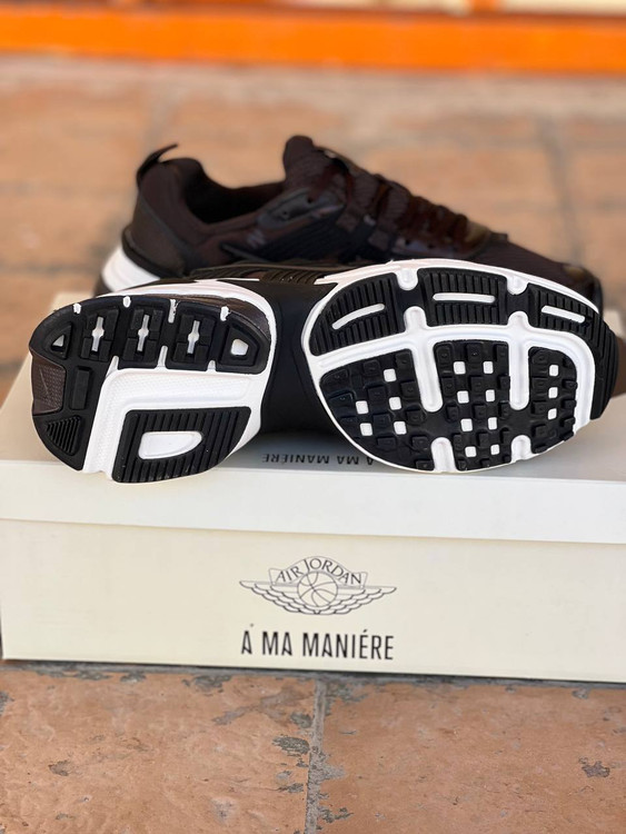 کفش نایک وی تو کی/Nike V2k Run