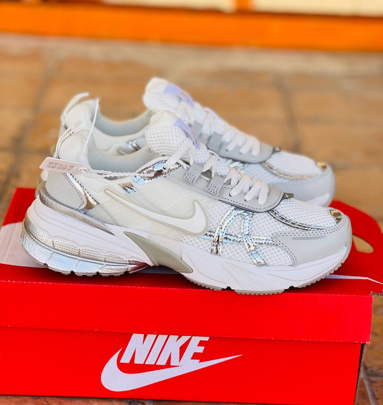کفش نایک وی تو کی Nike V2k Run | ساخت ویتنام | باجعبه بارکد دار سایز بندی کامل 37تا45